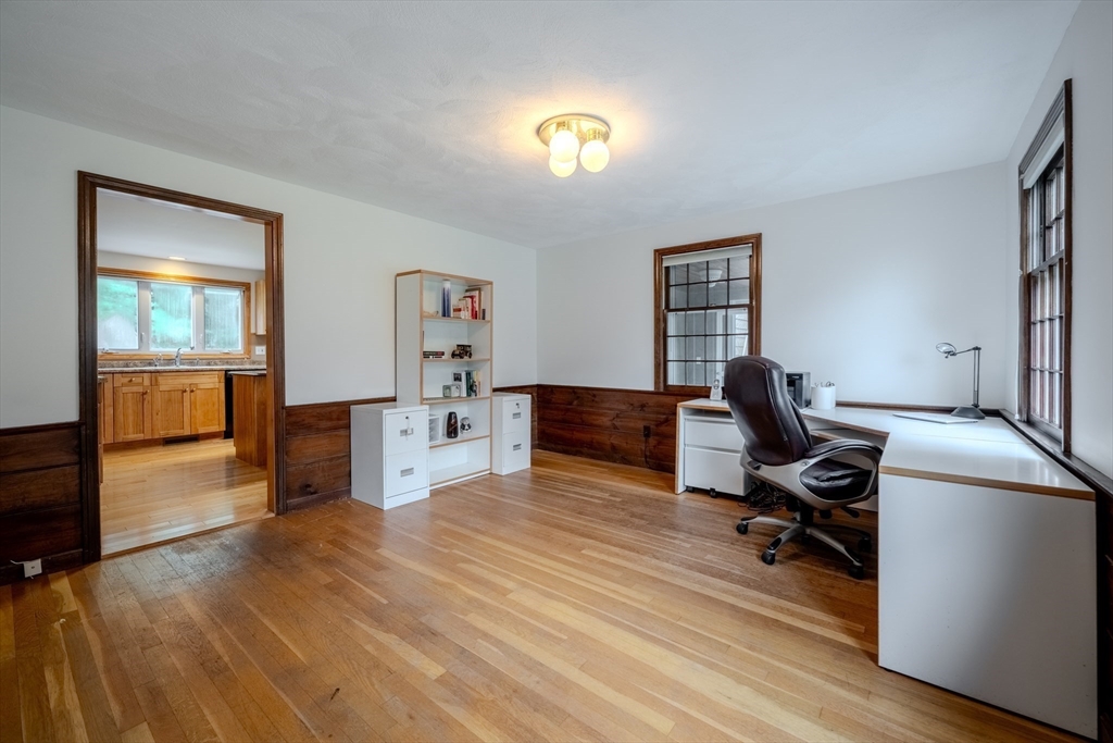7 Percheron Road Chelmsford, MA 01824 - Photo 11 of 42 Gallery Image 11