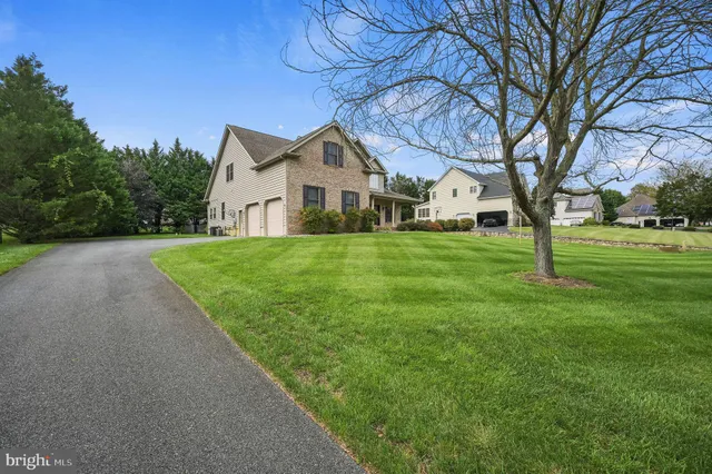 $575,000 | 421 Fletcher Drive, Smyrna, DE 19977