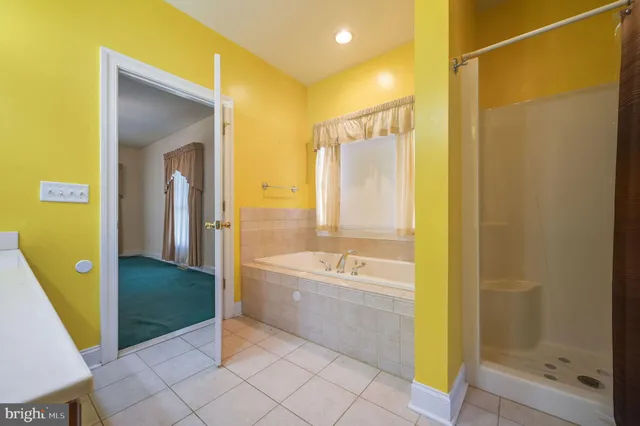 $575,000 | 421 Fletcher Drive, Smyrna, DE 19977