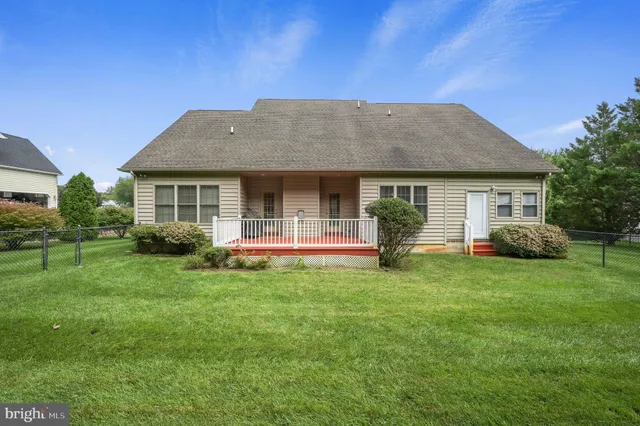 $575,000 | 421 Fletcher Drive, Smyrna, DE 19977