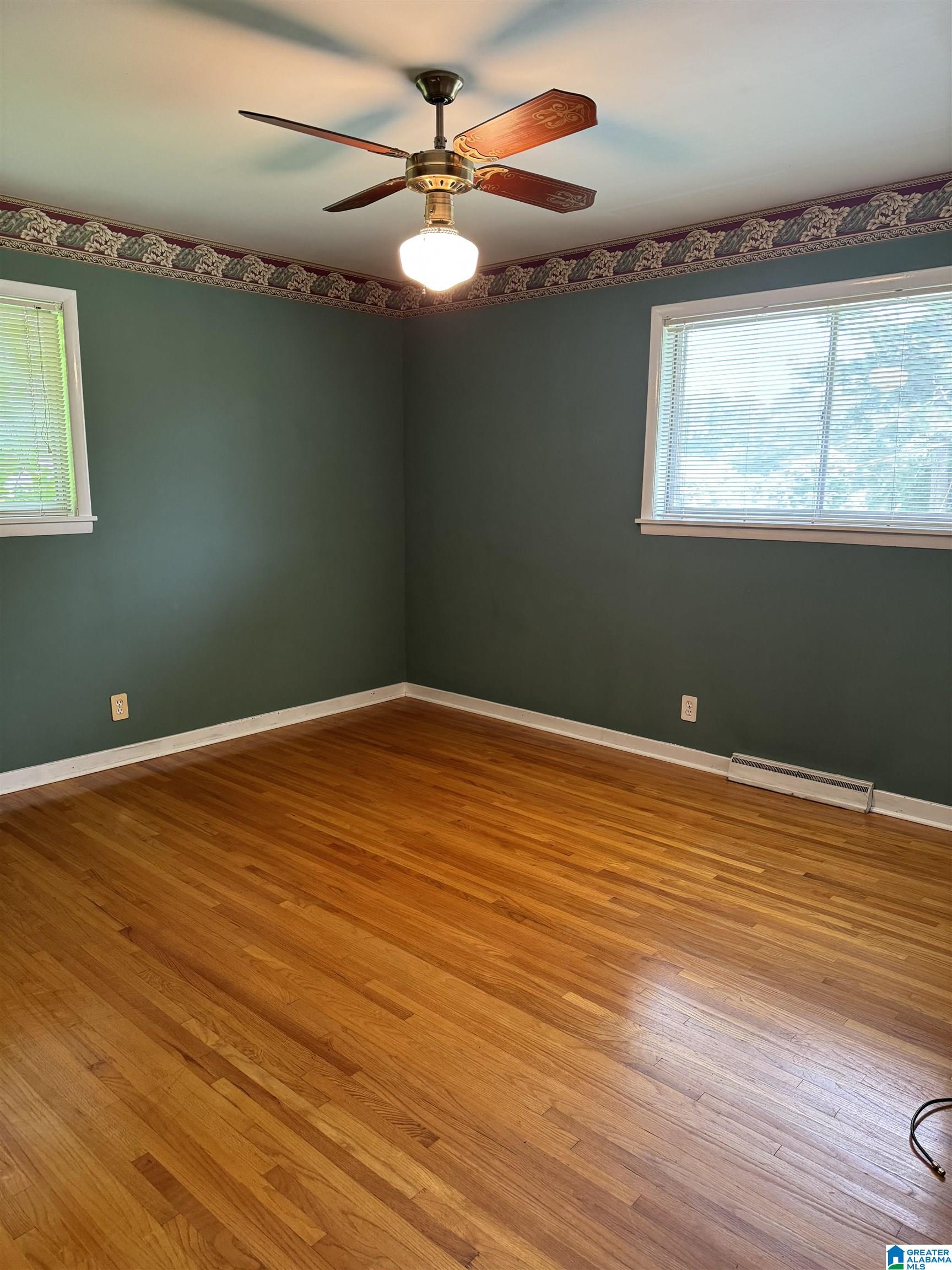 907 Barnisdale Road Birmingham, AL 35235 - Photo 9 of 19
