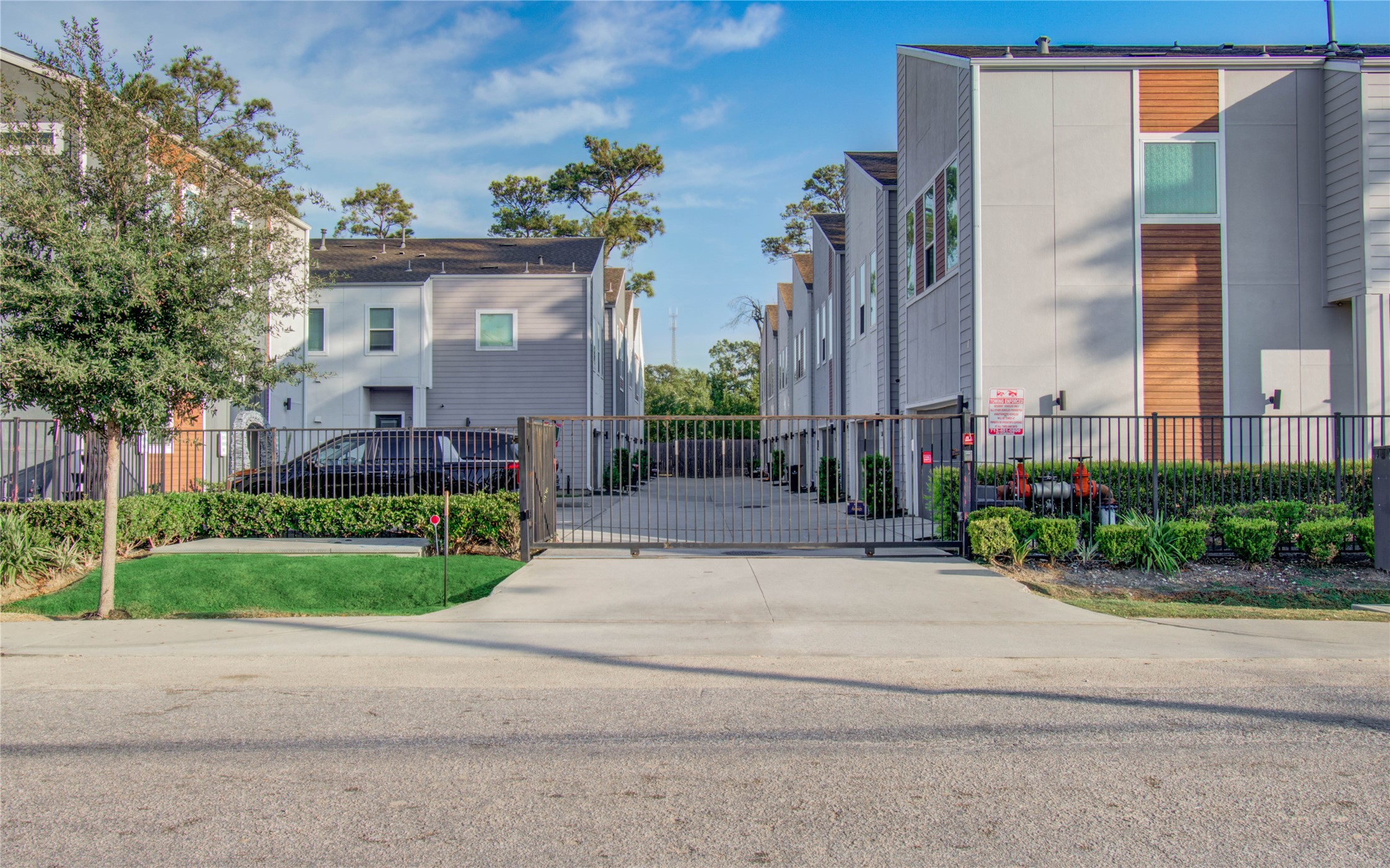 556 Janisch Road Houston, TX 77018 - Photo 29 of 29 a view of a house with a yard and a street