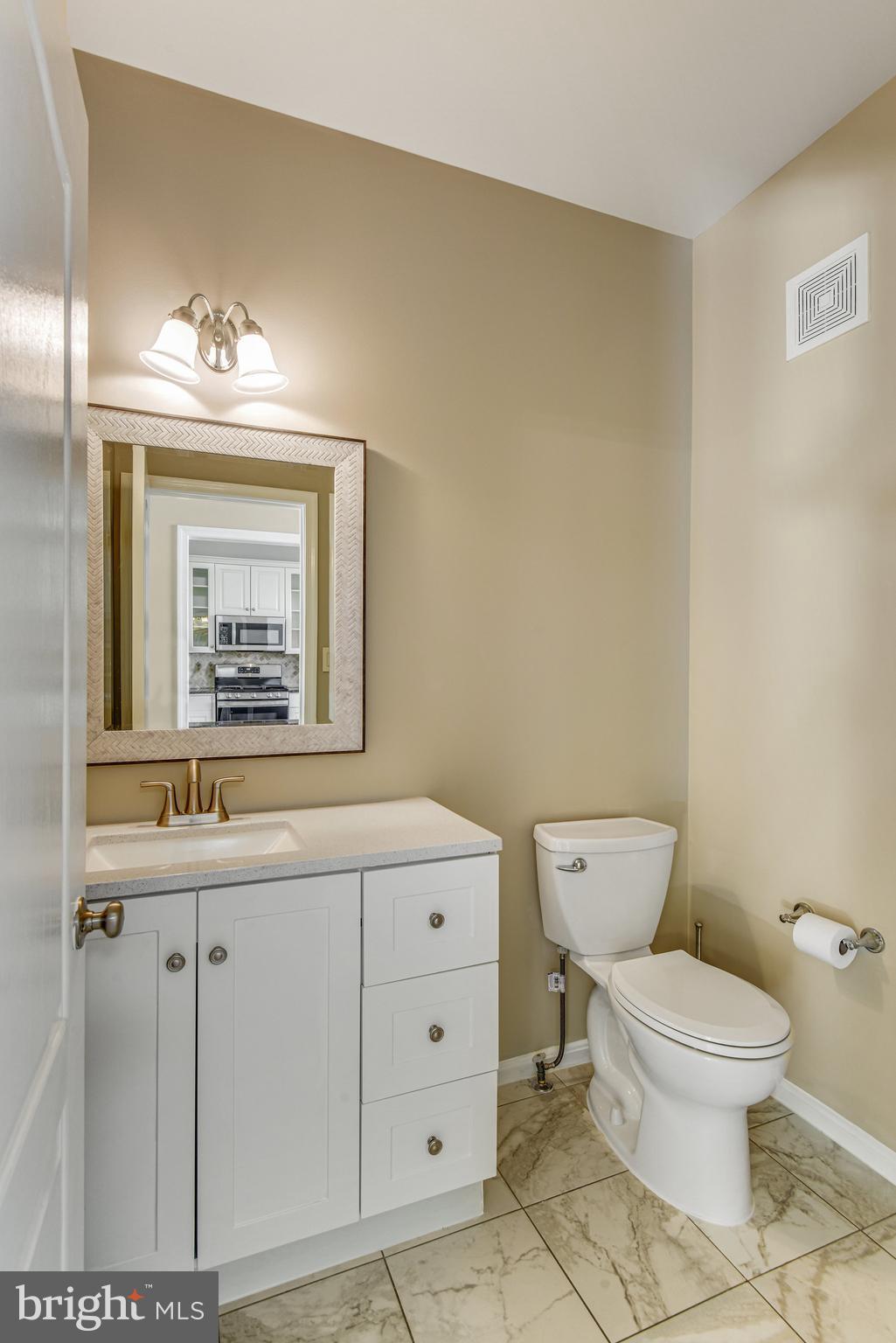 44901 Point Bay Terrace Ashburn, VA 20147 - Photo 22 of 43