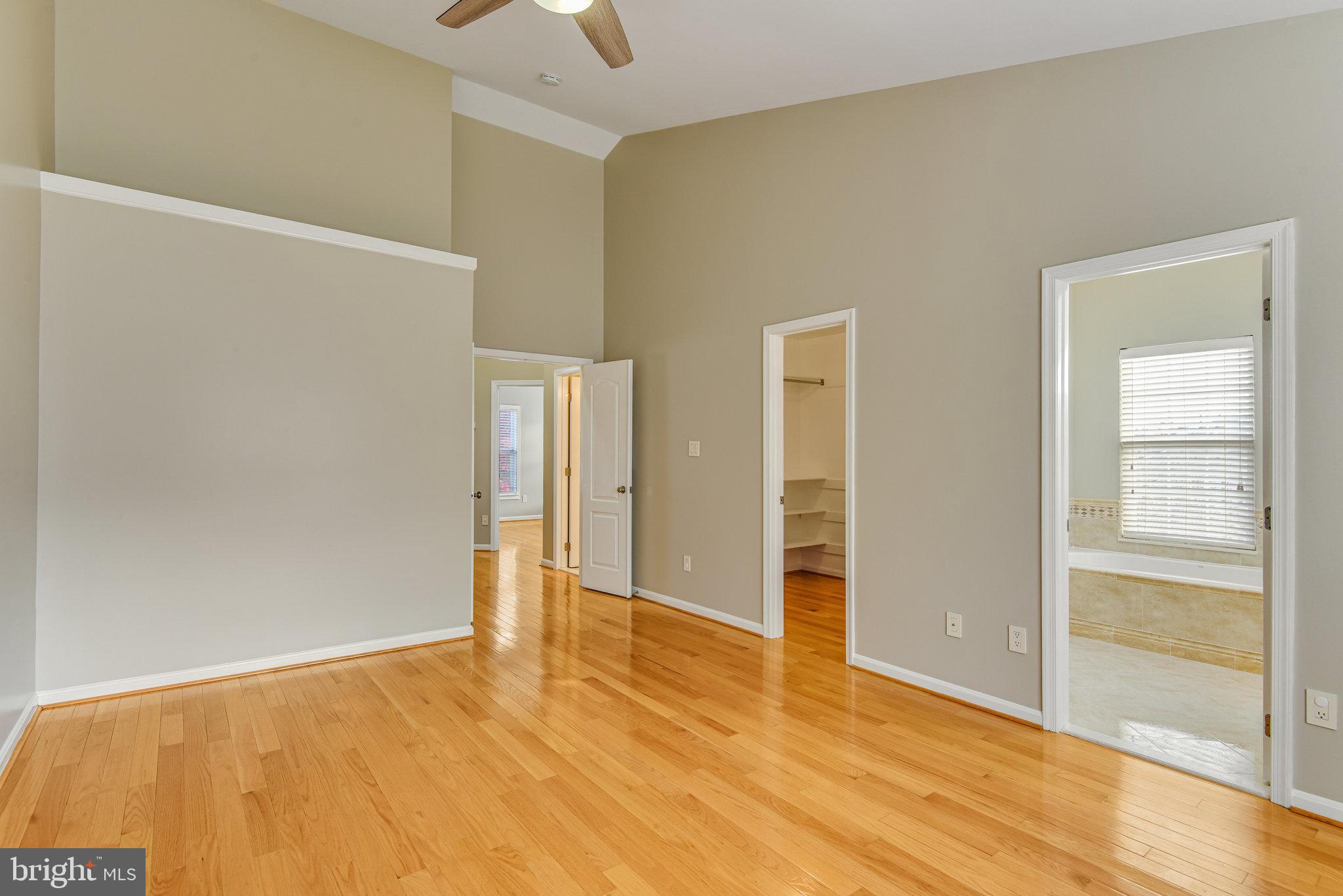 44901 Point Bay Terrace Ashburn, VA 20147 - Photo 34 of 43
