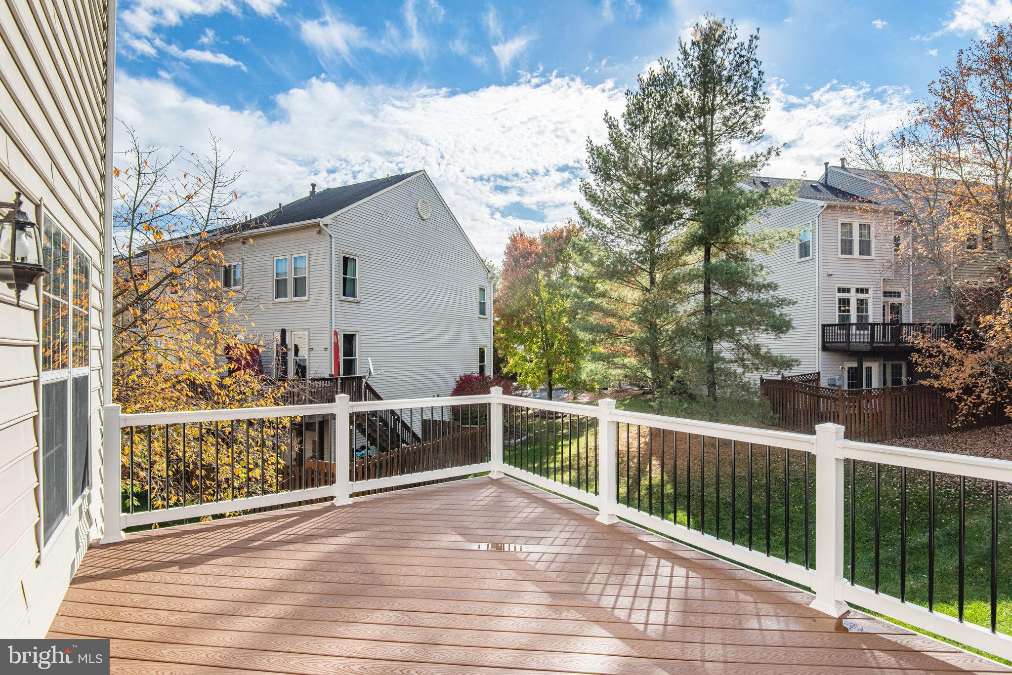 44901 Point Bay Terrace Ashburn, VA 20147 - Photo 5 of 43