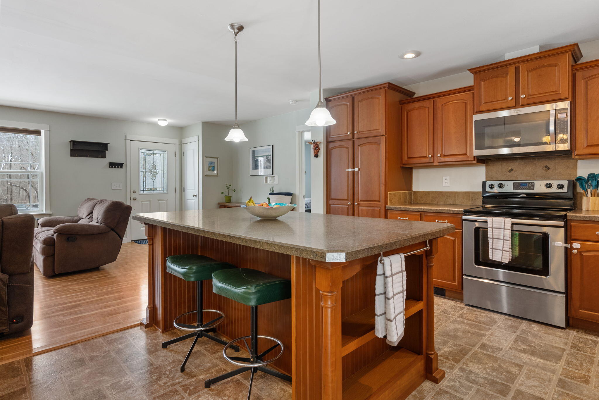 33 Beech Road Eliot, ME 03903 - Photo 17 of 42 17