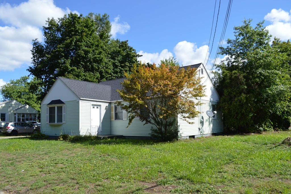 1465 Parker Street Springfield, MA 01129 - Photo 1 of 30 Gallery Image 1