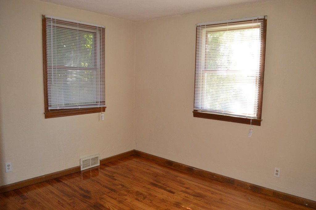 1465 Parker Street Springfield, MA 01129 - Photo 19 of 30 Gallery Image 19