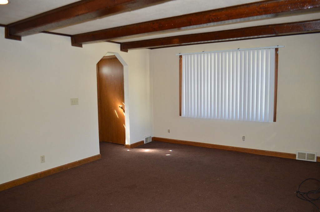 1465 Parker Street Springfield, MA 01129 - Photo 8 of 30 Gallery Image 8
