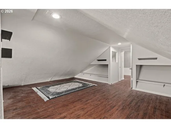 $575,000 | 406 West C Street, Rainier, OR 97048