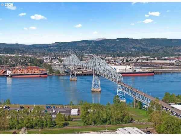 $575,000 | 406 West C Street, Rainier, OR 97048
