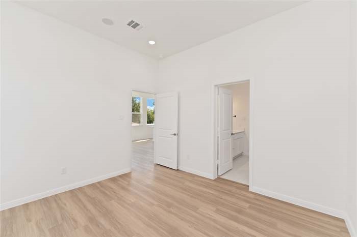 4710 Mallow Street, Unit B Houston, TX 77033 - Photo 13 of 24