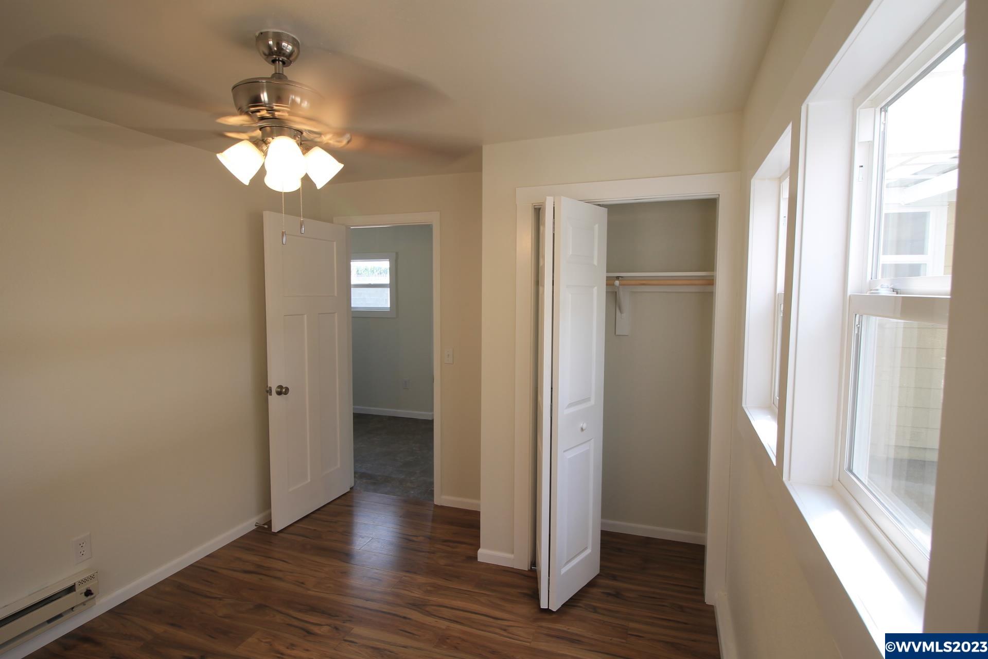 311 Gilbert Street Lebanon, OR 97355 - Photo 19 of 33