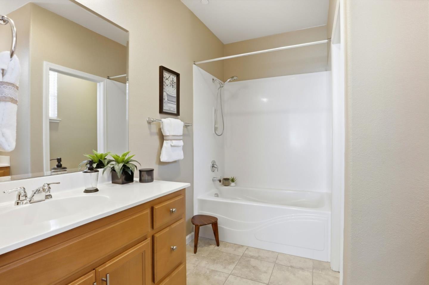 57 Regency Place Hayward, CA 94544 - Photo 20 of 30