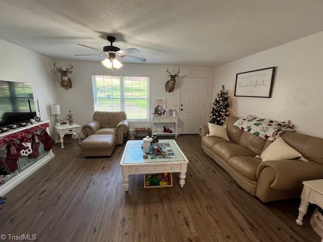 1045 Quail Road Lexington, NC 27292 - Photo 6 of 41