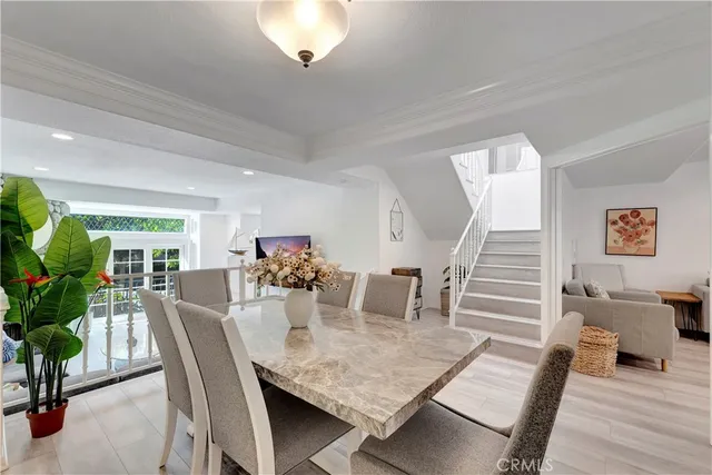 $1,395,000 | 19305 Champion Lane, Huntington Beach, CA 92648