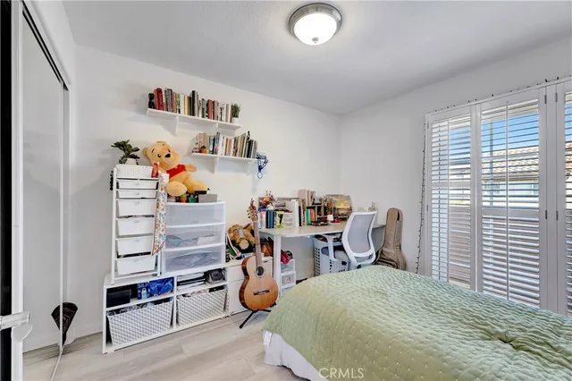 $1,395,000 | 19305 Champion Lane, Huntington Beach, CA 92648