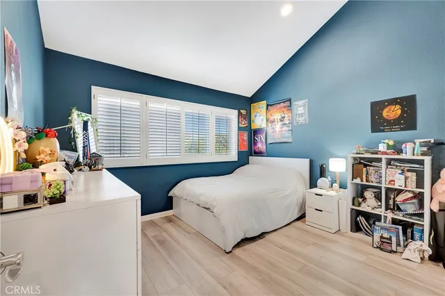 $1,395,000 | 19305 Champion Lane, Huntington Beach, CA 92648