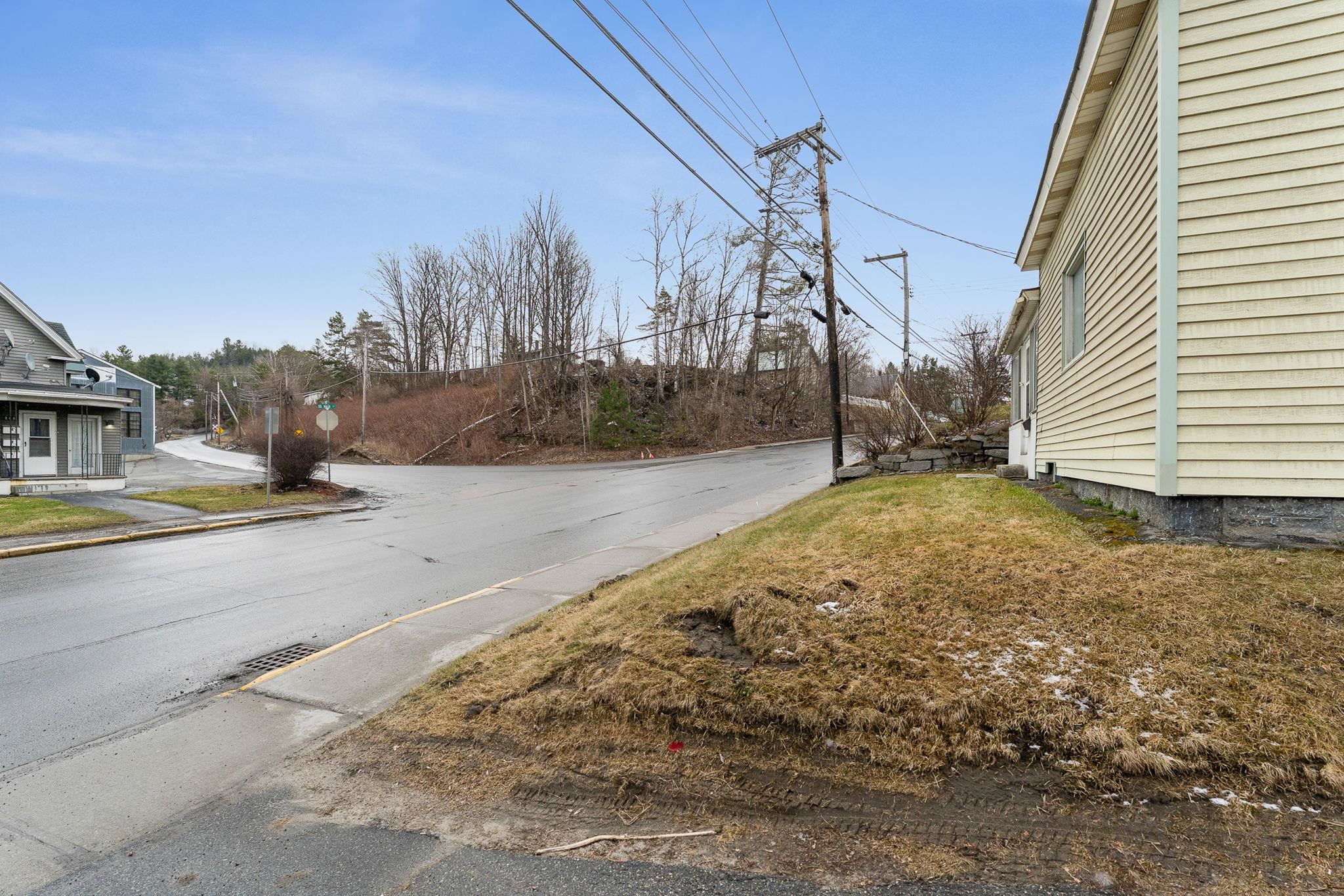 197 South Main Street Barre, VT 05641 - Photo 29 of 34