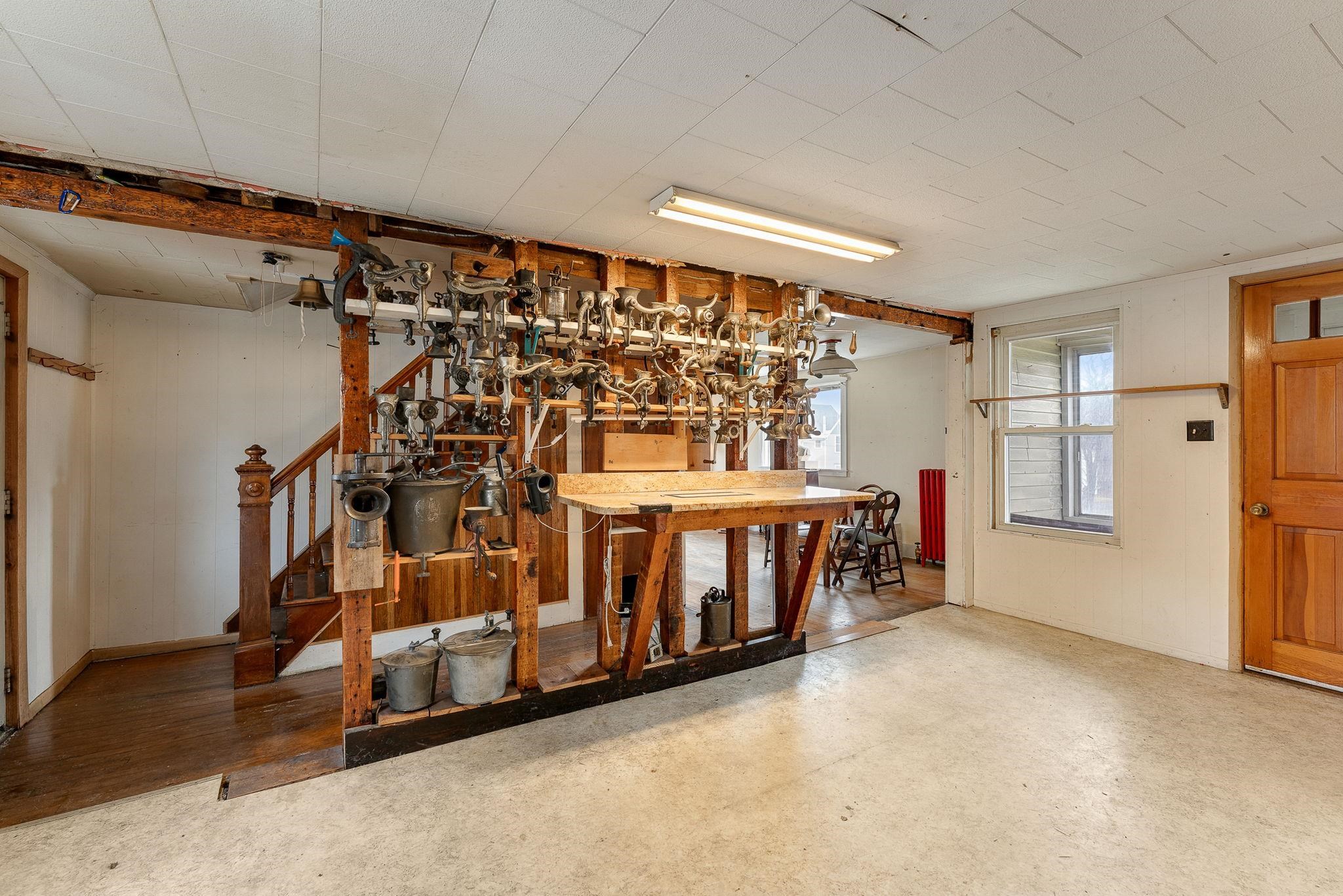 197 South Main Street Barre, VT 05641 - Photo 6 of 34