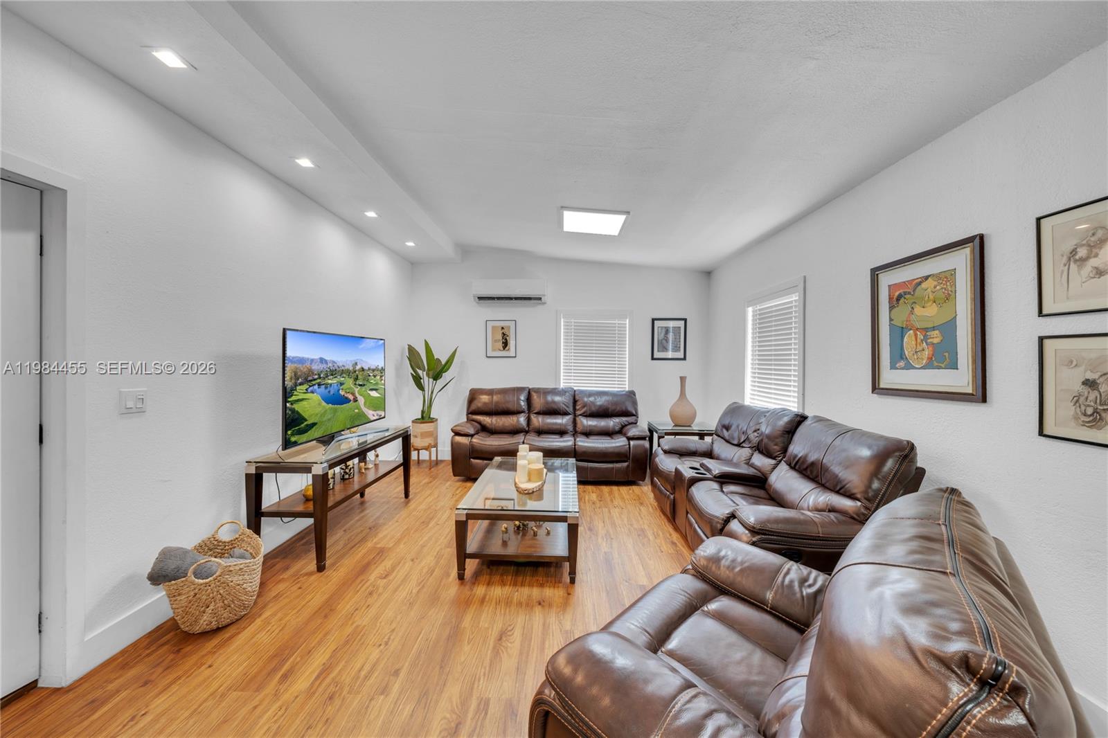 213 West 20th Street Hialeah, FL 33010 - Photo 10 of 21