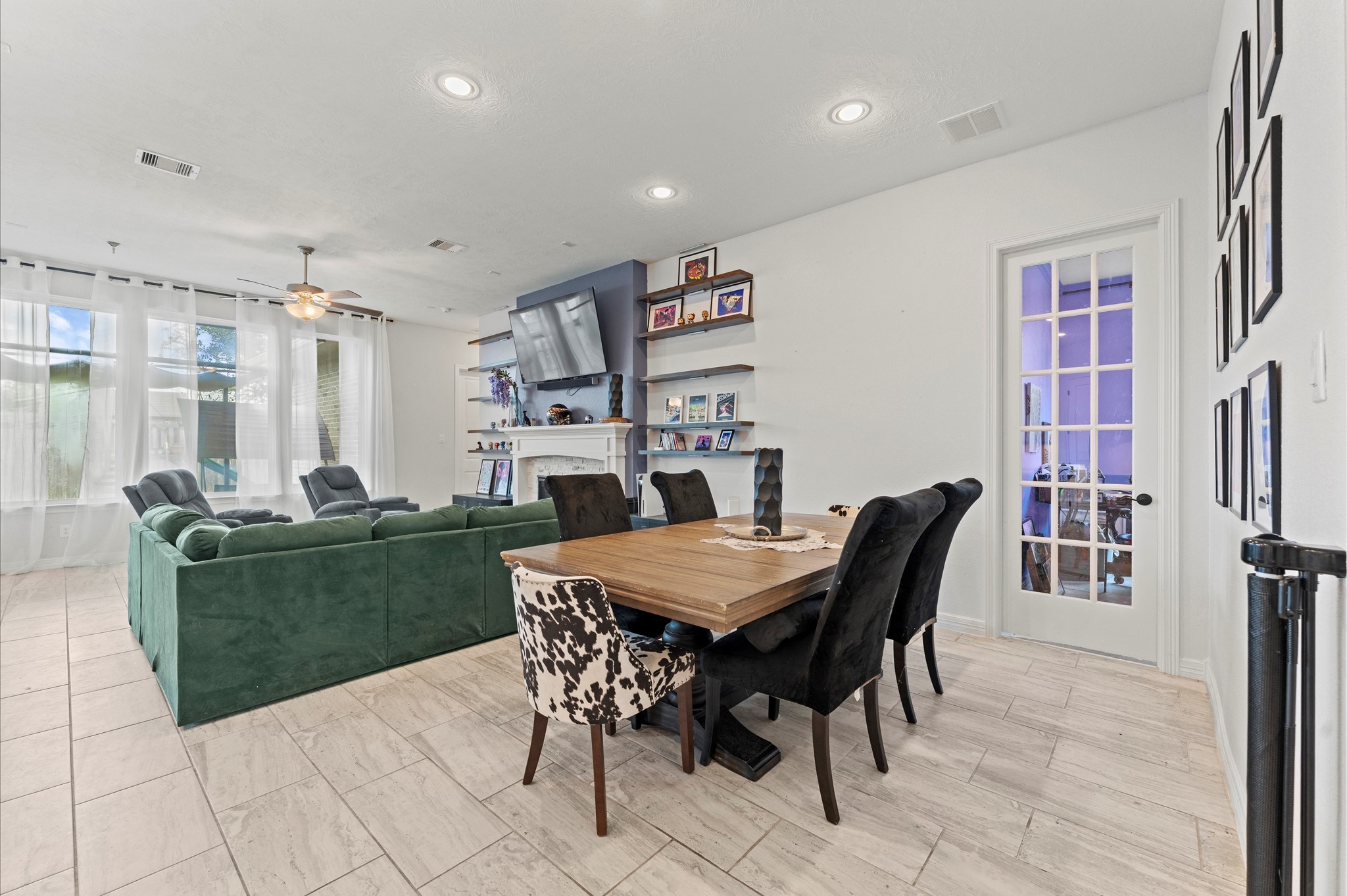 3510 Whitman Drive Rosharon, TX 77583 - Photo 7 of 25 This inviting living and dining area with ample natural light from large windows.