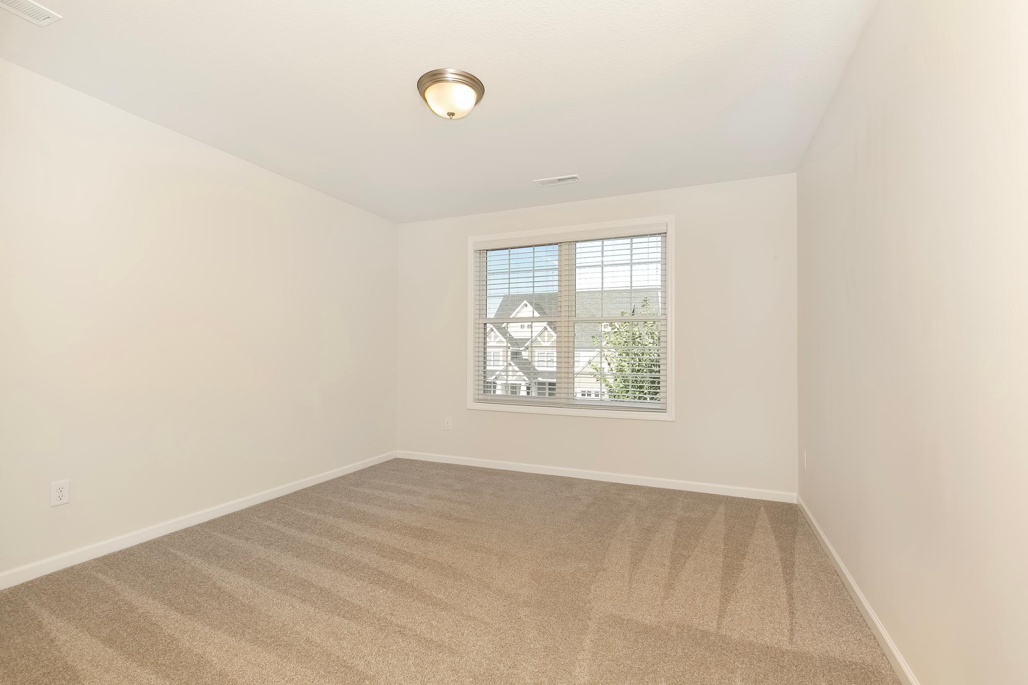 16611 Reeder Ridge Eden Prairie, MN 55347 - Photo 33 of 50 Gallery Image 33