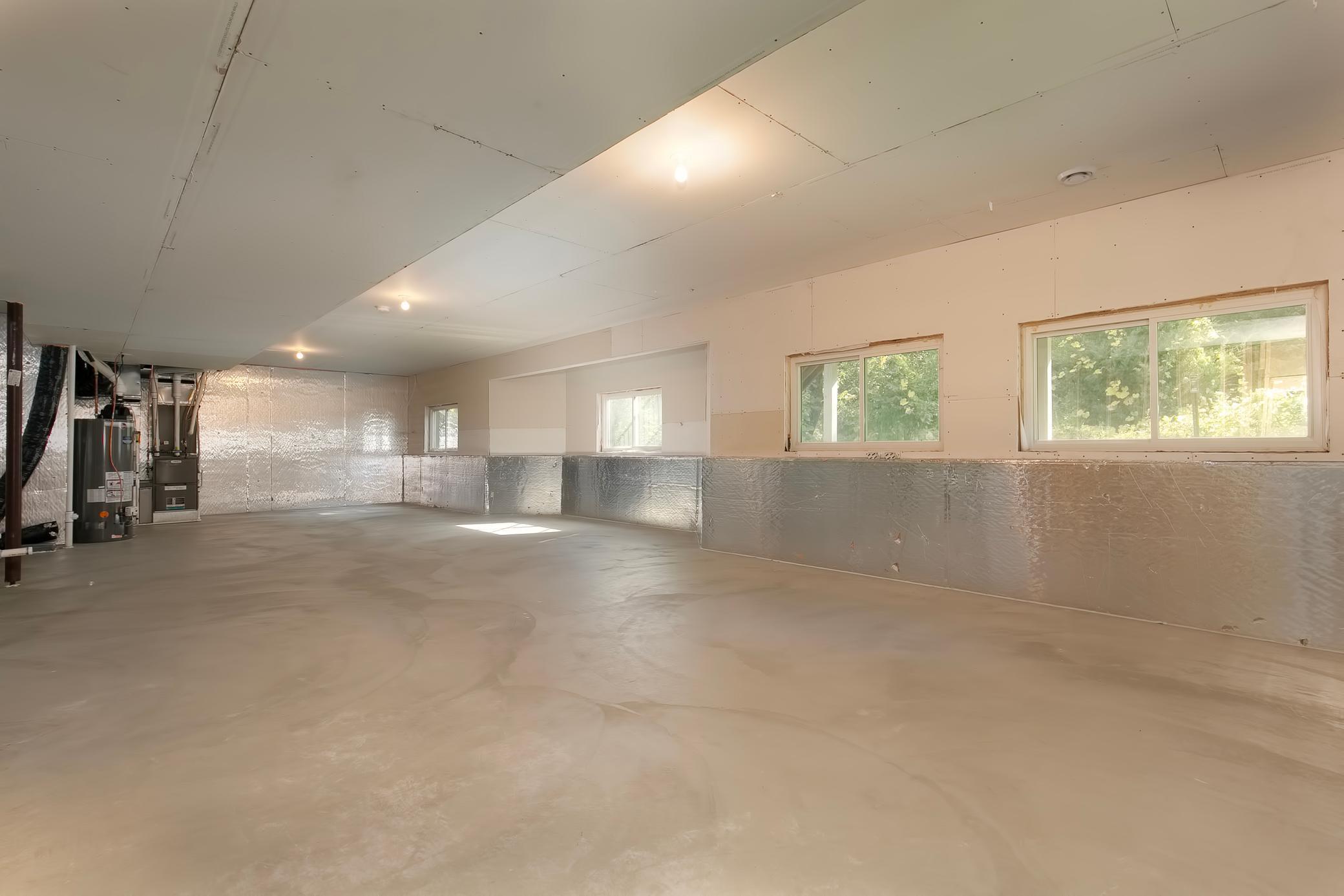 16611 Reeder Ridge Eden Prairie, MN 55347 - Photo 44 of 50 Gallery Image 44