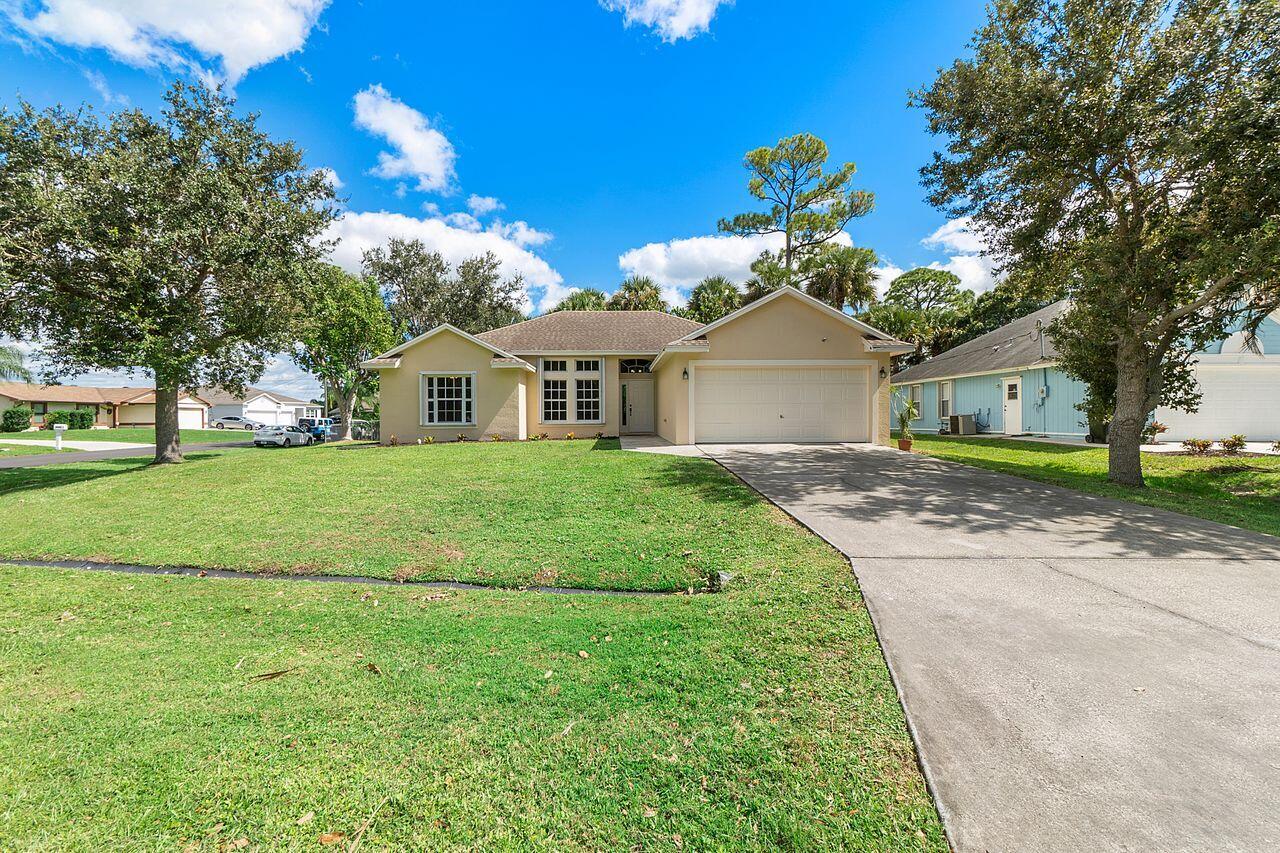 2655 Southwest Ace Road Port St. Lucie, FL 34953 - Photo 1 of 43 Front View