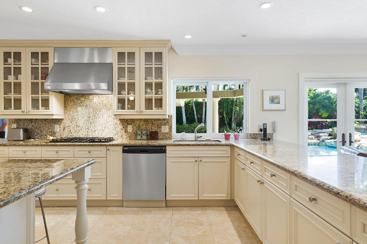 2001 Banyan Road Boca Raton, FL 33432 - Photo 12 of 42 027-2001BanyanRd-BocaRaton-FL-small