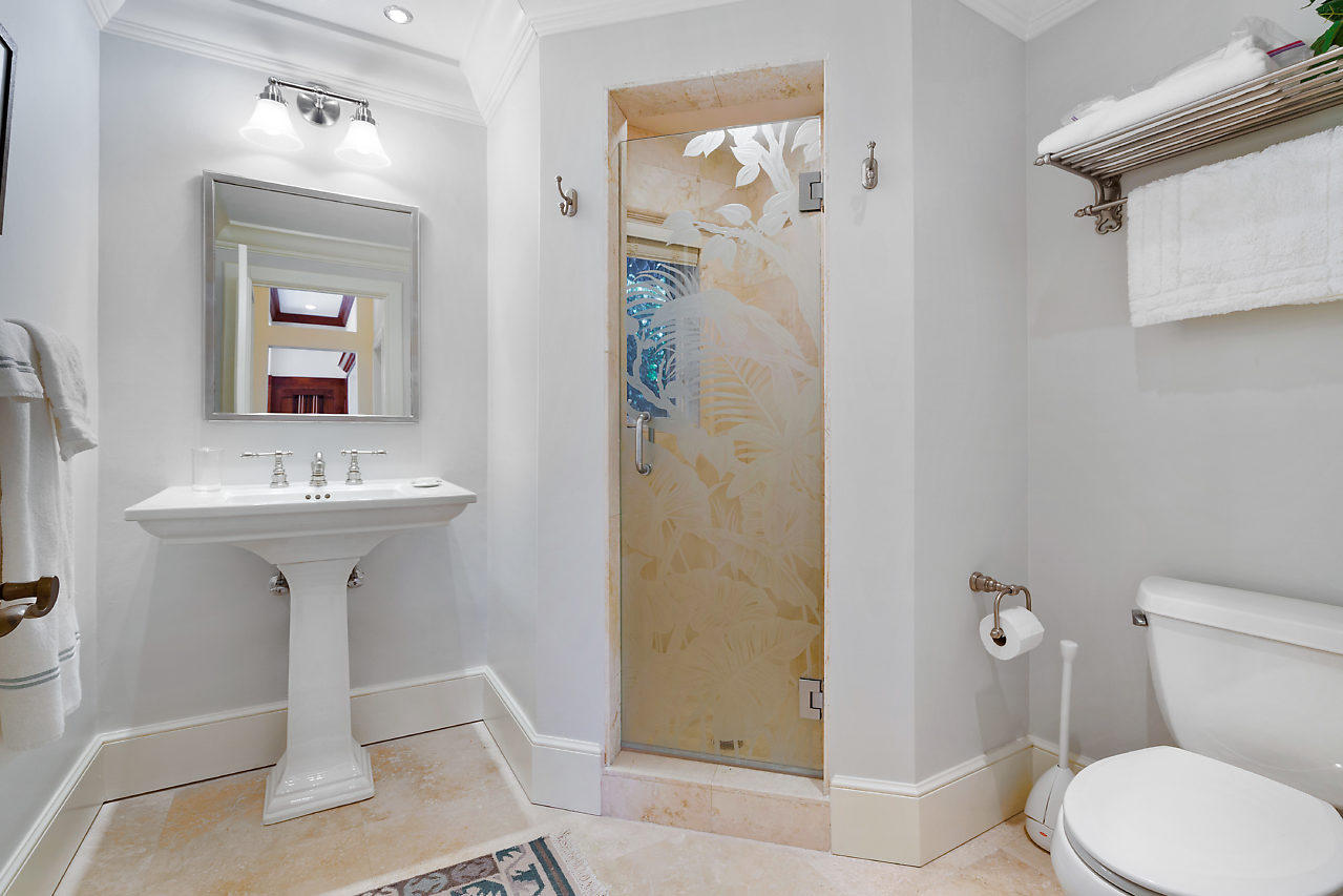 2001 Banyan Road Boca Raton, FL 33432 - Photo 29 of 42 006-2001BanyanRd-BocaRaton-FL-small