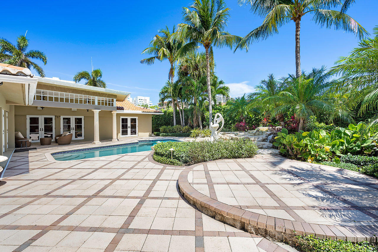 2001 Banyan Road Boca Raton, FL 33432 - Photo 37 of 42 036-2001BanyanRd-BocaRaton-FL-small