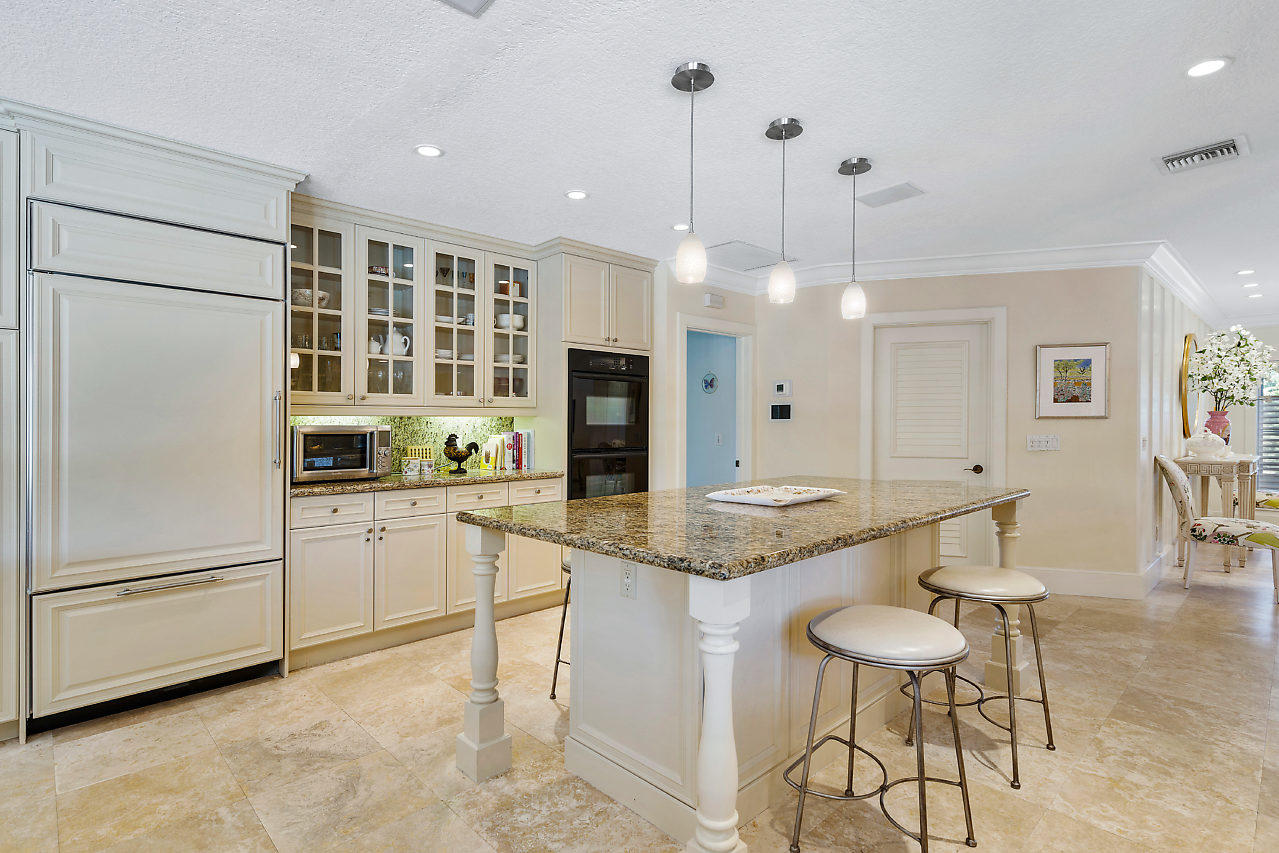 2001 Banyan Road Boca Raton, FL 33432 - Photo 9 of 42 026-2001BanyanRd-BocaRaton-FL-small