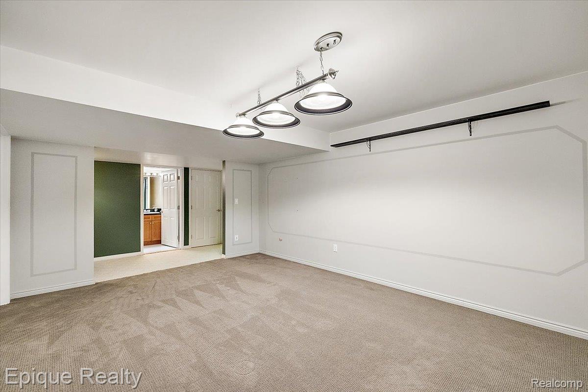 5675 Golf Pointe Drive Clarkston, MI 48348 - Photo 59 of 80 83-5675 Golf Pointe-83.jpg