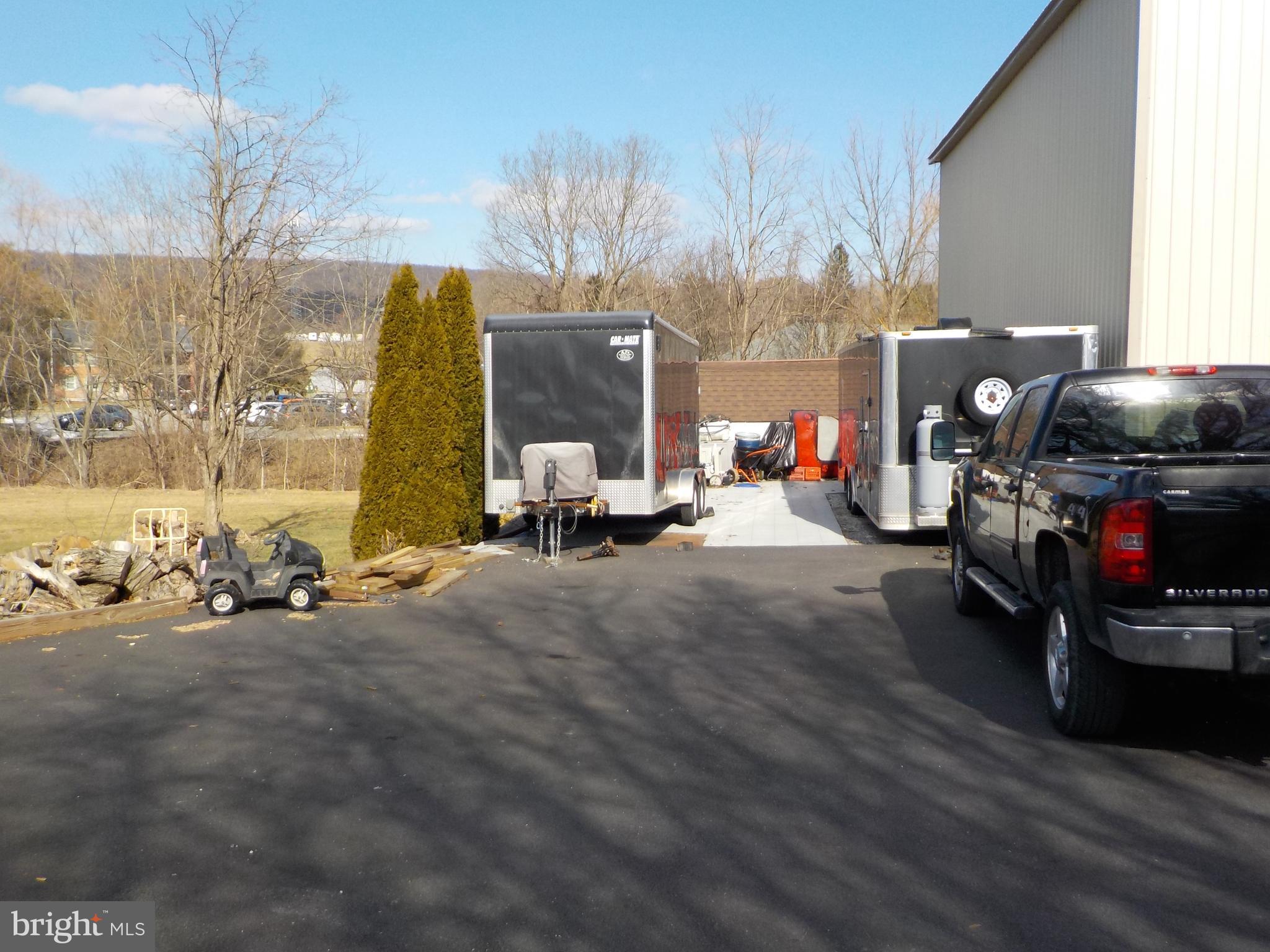 65 Campbell Road York, PA 17406 - Photo 32 of 61 a view of a children room