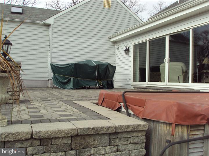 20 Swallow Road Southampton, PA 18966 - Photo 8 of 19 Patio