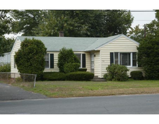 1742 Carew Street Springfield, MA 01104 - Photo 1 of 1 Gallery Image 1
