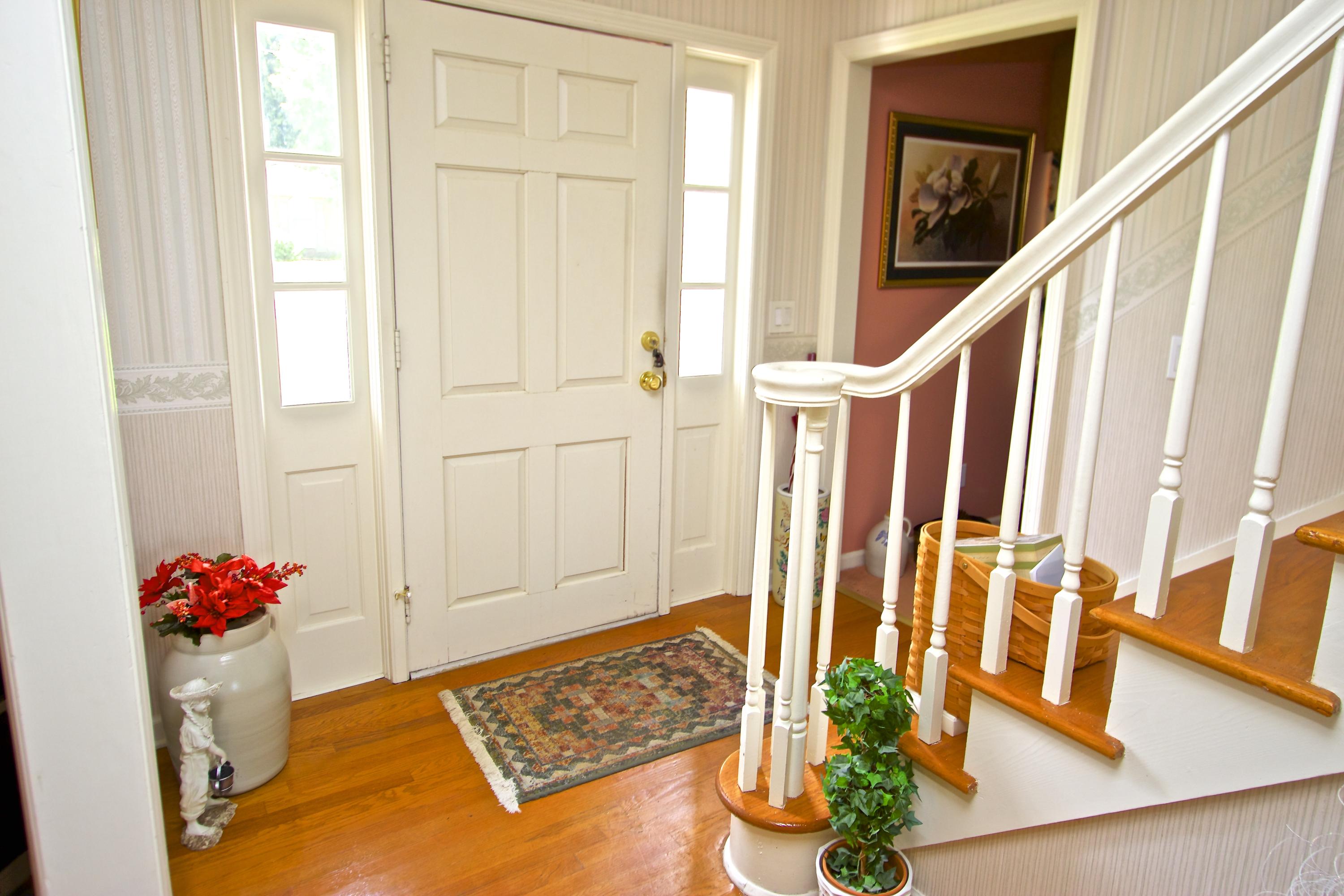 2842 Harvard Road Charleston, SC 29414 - Photo 5 of 31 IMG_2137