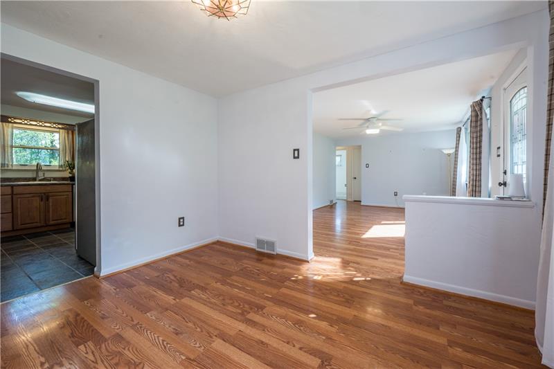 336 Duff Road Sewickley, PA 15143 - Photo 10 of 50 Gallery Image 10