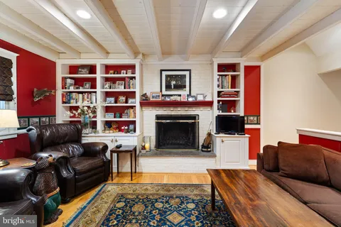 $800,000 | 14 Gregg Avenue, Wilmington, DE 19807