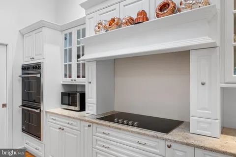 $800,000 | 14 Gregg Avenue, Wilmington, DE 19807