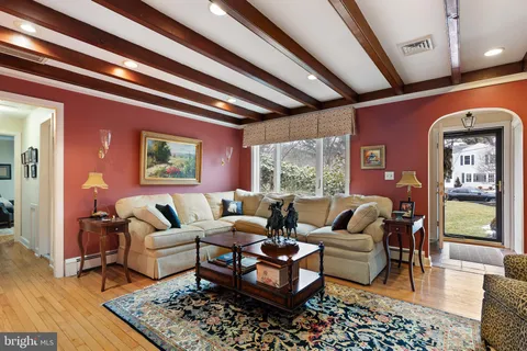 $800,000 | 14 Gregg Avenue, Wilmington, DE 19807