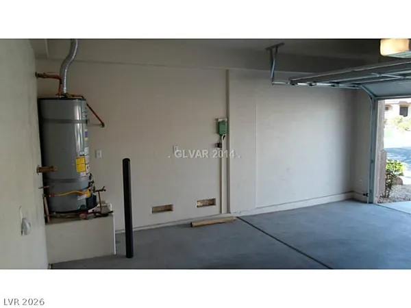$1,690 | 6103 Falconer Avenue, Las Vegas, NV 89122