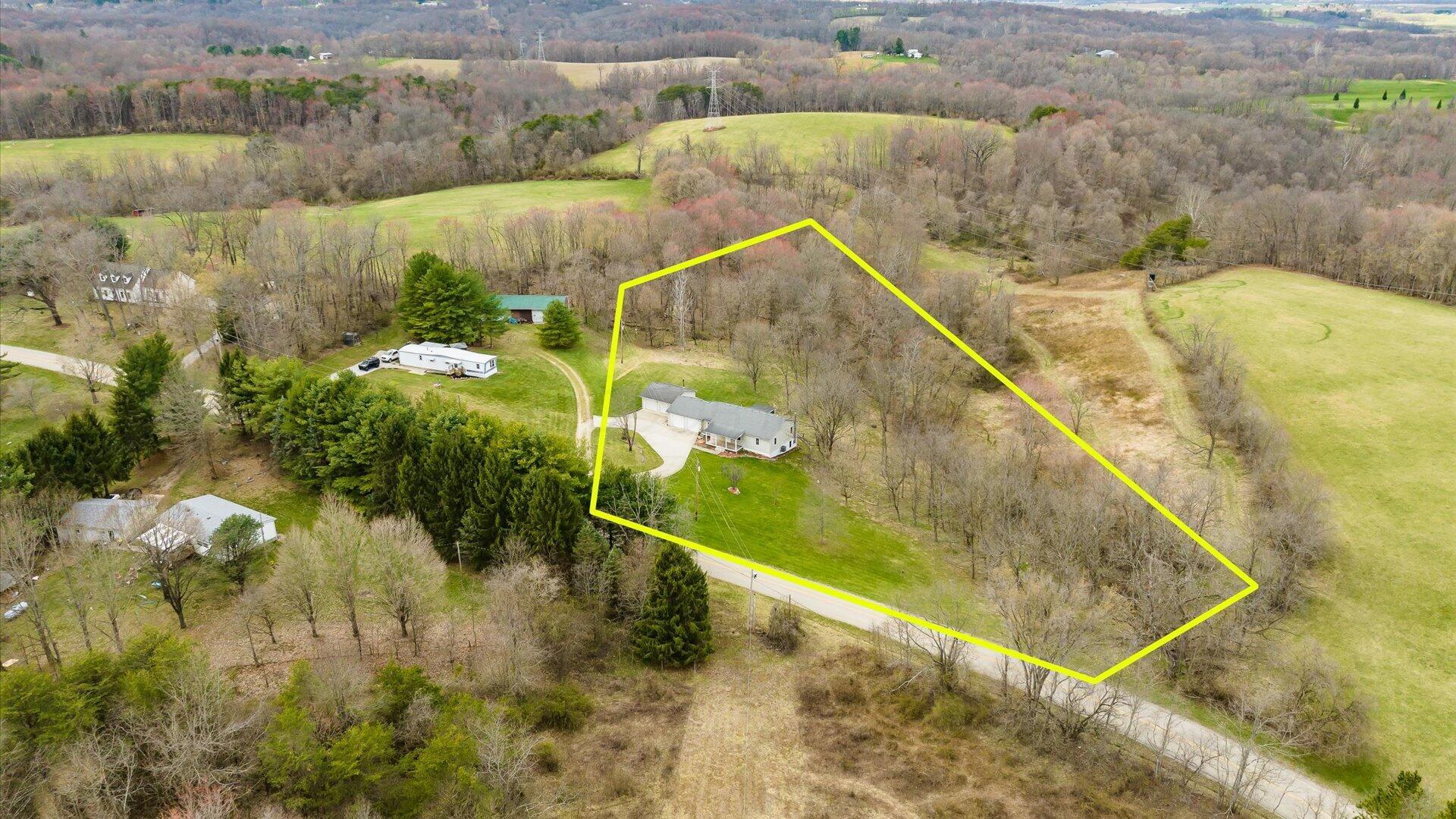 2273 West Point Road Southeast Lancaster, OH 43130 - Photo 2 of 69 56-z 2273 W Point Rd113 - Copy