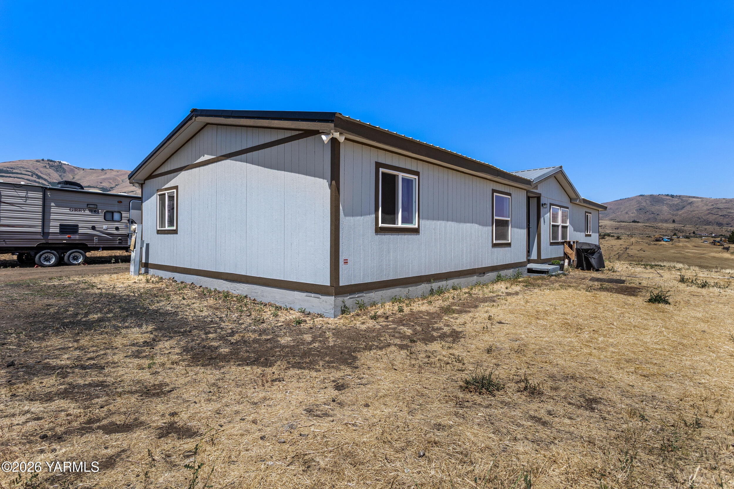 641 Canyon Crest Road Yakima, WA 98903 - Photo 5 of 30 641CanyonCrest_06