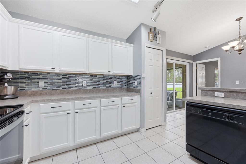 41 Riviere Lane Palm Coast, FL 32164 - Photo 11 of 35 Gallery Image 11