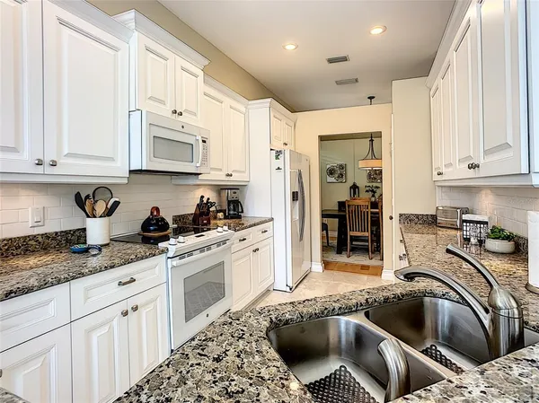 $7,500 | 539 Fallbrook Drive, Venice, FL 34292