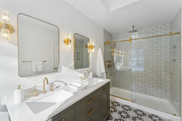 $20,000 | 14 Hildreth Road, Hampton Bays, NY 11946