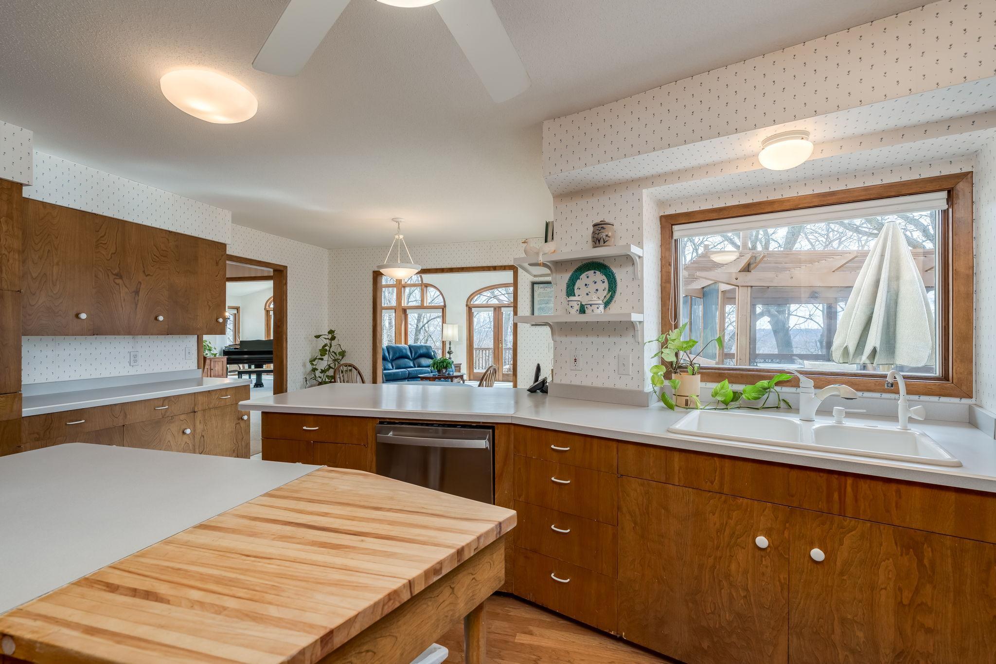 2000 Roe Crest Drive North Mankato, MN 56003 - Photo 20 of 79