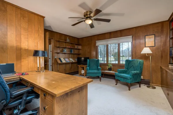$739,900 | 2000 Roe Crest Drive, North Mankato, MN 56003